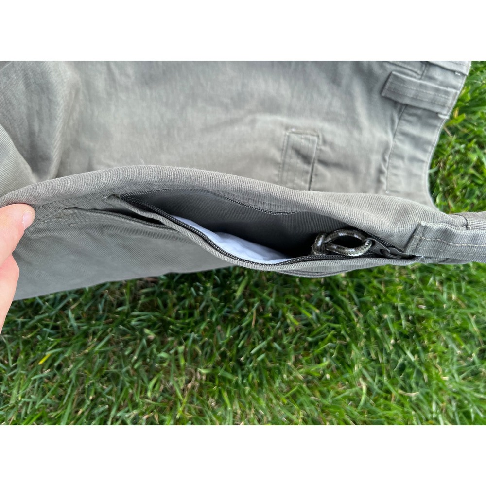 Columbia Mens Ridge Cloth Stonewashed Cotton Utility Shorts Gray 42 hiking - Picture 15 of 15
